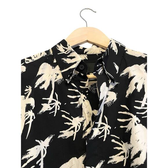 Revolve R+A Sierra Palm Shirt Women Size Small‎ Button Up Black White Oversized - Picture 4 of 7